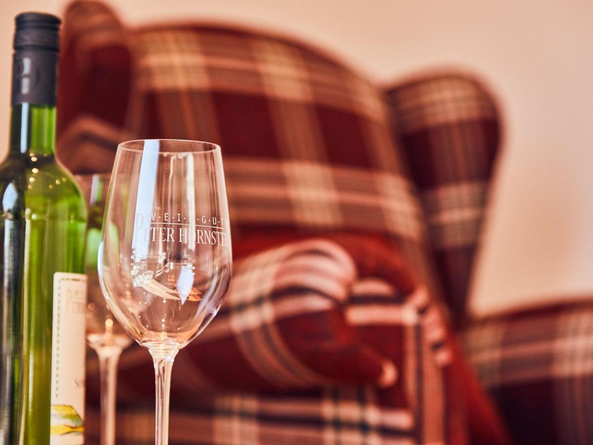 Hornstein - Weingut, Vinothek & Gastronomie Hotel *