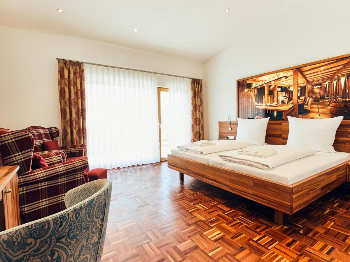 Hotel Hornstein - Weingut, Vinothek & Gastronomie Nonnenhorn