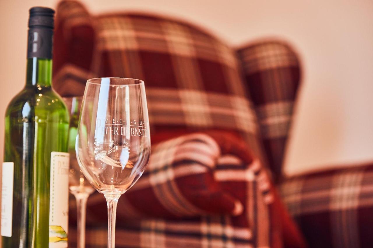 Hotel Hornstein - Weingut, Vinothek & Gastronomie *